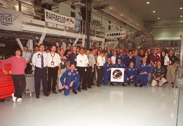 NASA image: KSC-01PP-0615