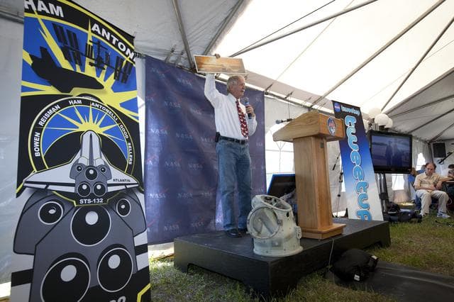 NASA image: KSC-2010-3303
