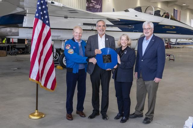 NASA image: NASA Administrator Visits NASA Armstrong