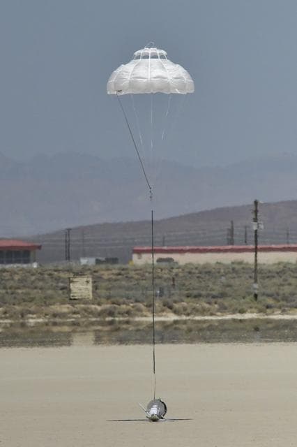 NASA image: NASA Works to Improve Supersonic Parachutes for Mars Missions
