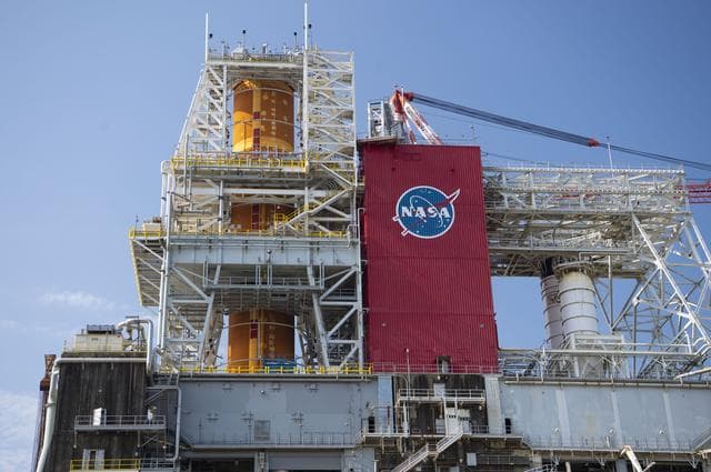 NASA image: SLS Core Stage Installed (Flame Trench View)