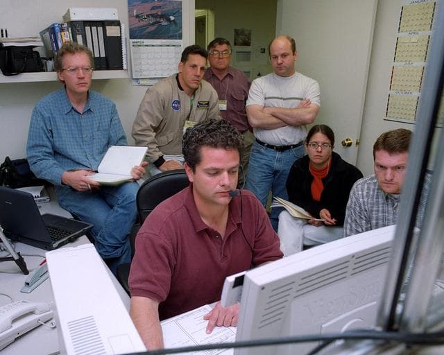 NASA image: Proteus DSA control room in Mojave, CA