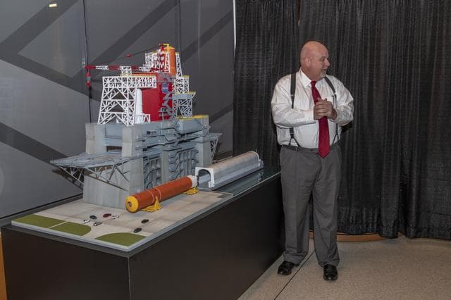 NASA image: Unveiling of B-2 Test Stand Model