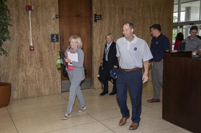 NASA image: NASA Administrator Jim Bridenstine visits Marshall Space Flight 
