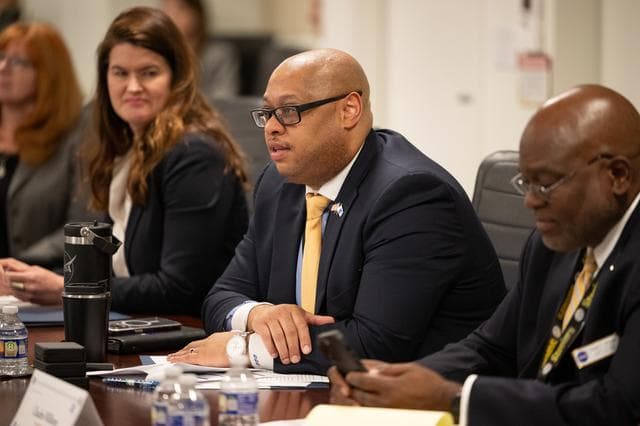 NASA image: SBA Administrator at NASA Headquarters