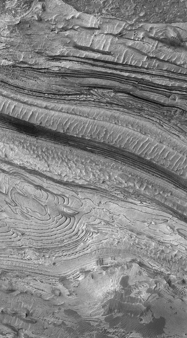 NASA image: Sedimentary Rock in Candor