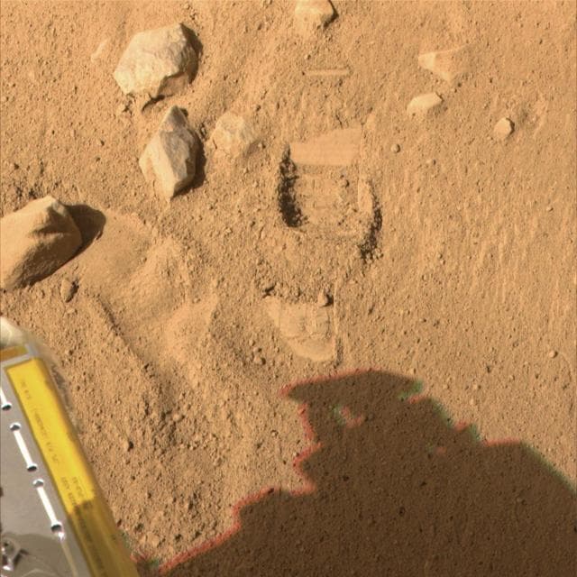 NASA image: Phoenix Test Sample Site in Color