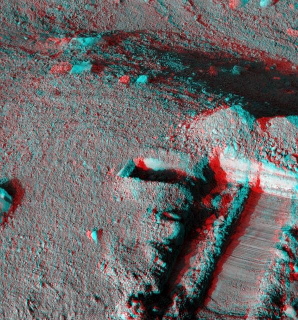 NASA image: Martian Surface as Seen by Phoenix