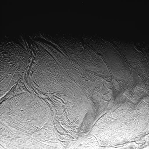 NASA image: Enceladus Oct. 9, 2008 Flyby - Posted Image #4