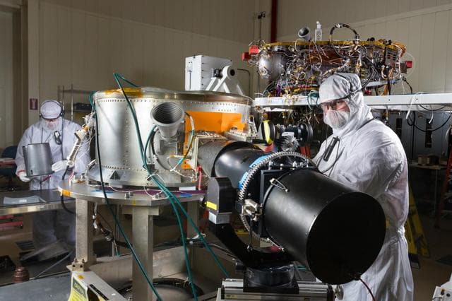 NASA image: InSight Cruise Stage and Lander in Assembly