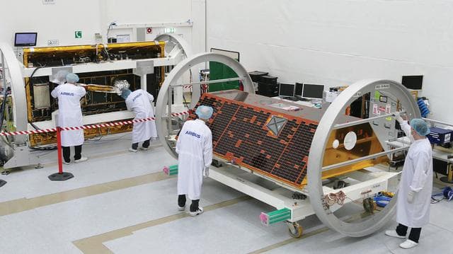 NASA image: Grace-Fo satellites 