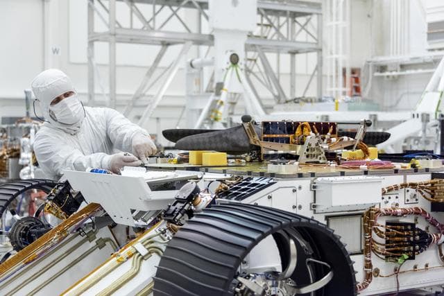 NASA image: Mars Helicopter Installed on Mars 2020 Rover