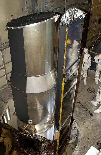 NASA image: Spitzer Space Telescope Ready for Launch