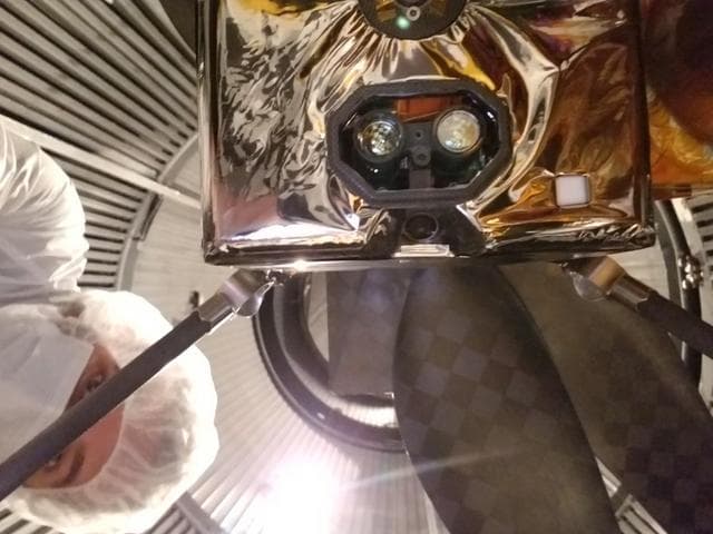 NASA image: Bottom of Ingenuity Mars Helicopter
