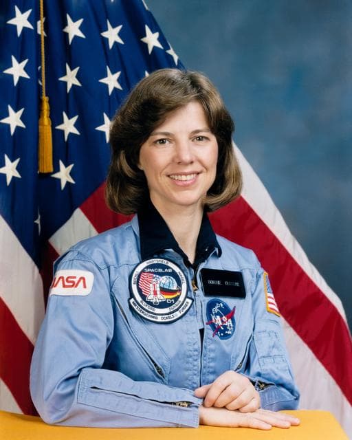 NASA image: Astronaut Dunbar, Bonnie J. - Portrait
