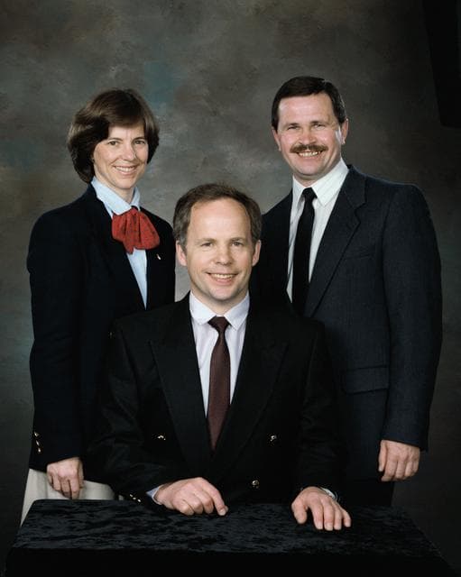 NASA image: Portrait of Mir 19 crewmembers