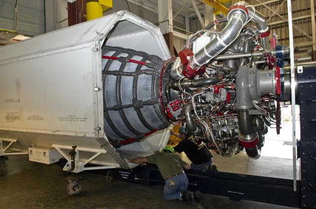 NASA image: RS-25D engine