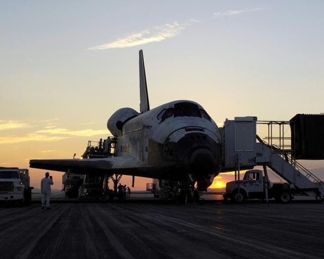 NASA image: STS-114 landing at Edwards Air Force Base