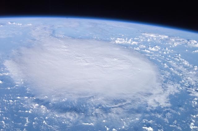 NASA image: iss009e17739