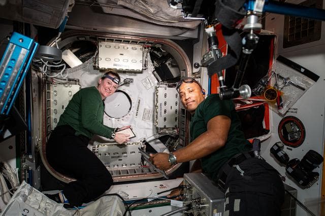 NASA image: iss064e030013