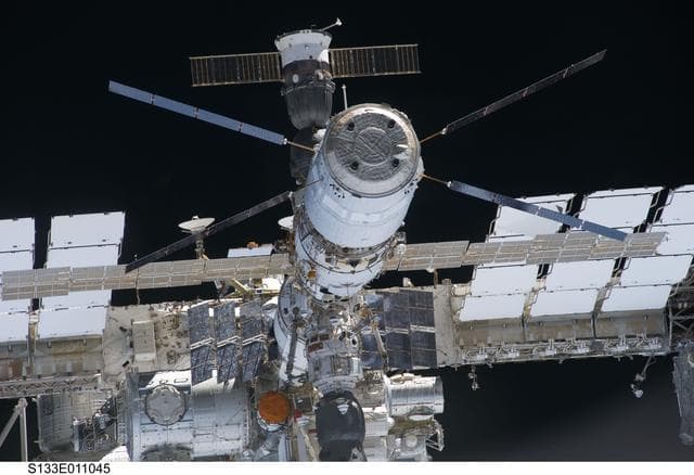 NASA image: s133e011045