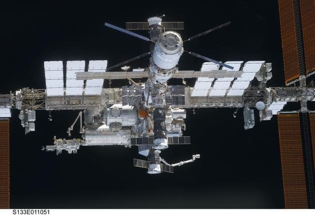 NASA image: s133e011051